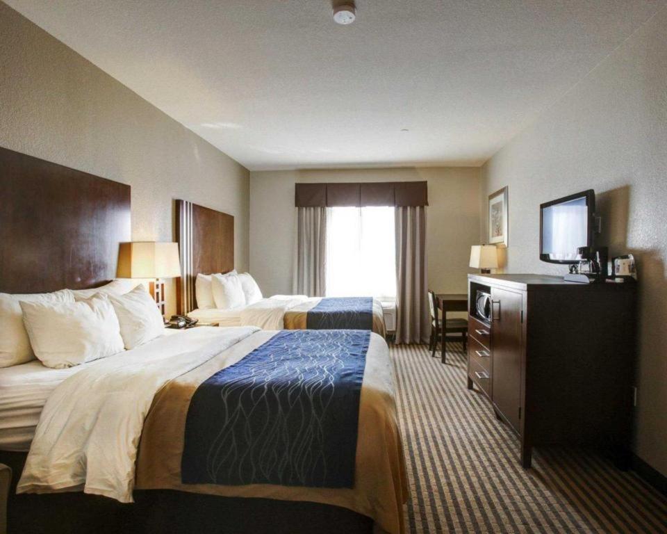 Comfort Inn & Suites Navasota Zewnętrze zdjęcie